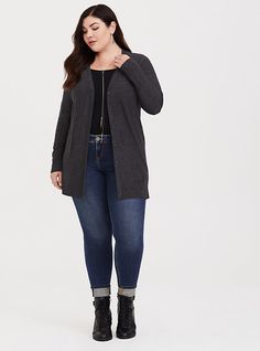 Curves and cozy vibes: Fall fashion for every body type Plus Size Fall Dresses