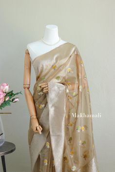 Beautiful and elegant organza silk saree. Suitable for any asian occasion. It is light and easy to wear. Includes beautiful blouse.  Formore informations, Please message. Sheer Organza Dupatta For Festive Occasions, Festive Sheer Organza Saree, Traditional Sheer Organza Saree, Formal Organza Saree With Zari Work, Traditional Sheer Dupatta For Festive Occasions, Traditional Festive Sheer Dupatta, Traditional Sheer Saree For Festive Occasions, Festive Sheer Saree, Elegant Sheer Saree For Festive Occasions