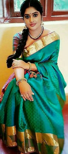 South Indian Village, Shailaja Priya, Women In Saree, Traditional Women, Indian Village, Indian Saree Blouse, Stylish Sarees, South Indian Bride