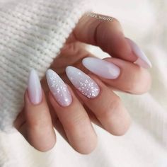 Winter Nails Acrylic, Christmas Gel Nails, Snowflake Nails, Christmas Nails Acrylic, Pink Nail, New Year's Nails, Xmas Nails, Pretty Acrylic Nails, Chic Nails