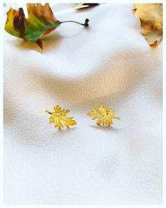 I made it inspired by the leaves of the plane tree. They are nice and elegant earrings that you can use on a daily basis. -About Product- 925ct Sterling Silver 24 K Gold Plated  Length:2 cm Width:1.5 cm  Please do not contact with substances such as perfume and deodarant. İf There is anything you want to know,please send a mesaage. DHL,shipping time is 3 business days.(Usually costs around $15) Stay with love 🤗 Elegant Leaf Shaped Earrings As Gift, Elegant Leaf-shaped Earrings For Gift, Leaf-shaped Jewelry With Matching Earrings For Gift, Leaf-shaped Jewelry With Matching Earrings, Nature-inspired Earrings For Anniversary, Handmade Leaf-shaped Earrings For Gift, Leaf-shaped Jewelry Gift, Nature-inspired Leaf-shaped Earrings, Leaf-shaped Earrings For Gift