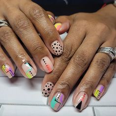 Vacation Nails Black Women, 90s Nail Art, Trending Nail Colors, Abstract Nails, Hippie Nails, Trending Nail, Sassy Nails, Work Nails