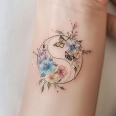 Yin And Yang Tattoo Art Set Yang Yin Tattoo, Forearm Infinity Tattoo Women, Yang Yang Tattoo, Yin And Yang Art, Yin And Yang Tattoo, Butterfly Flower Tattoo, Forget Me Not Tattoo, Yin Yang Tattoo, Yang Tattoo