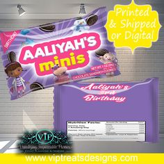 an advertisement for a candy bar with the name aliyah's minis on it