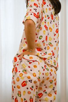 Pijama Estampado de frutas inspirado no Brasil