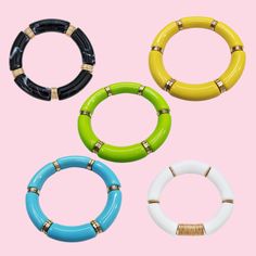 Our Acrylic Bamboo and Gold Coin Stretch Bracelet is so cute you'll want to wear it everyday. You can choose from multiple colors to match any outfit.