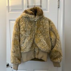 Vintage Baby Phat Women's Cream And Yellow Jacket Reversible Size L In Perfect Condition Coats Vintage, Cream Yellow, Chic Leather, Yellow Jacket, Baby Phat, Winter Fits, Vintage Baby, Aesthetic Fashion, Fitness Inspo