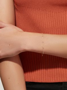 Minimalist Gold Plated Diamond Bracelet With Adjustable Chain, Delicate Gold Bracelet With Satellite Chain, Elegant Rose Gold Bracelets With Satellite Chain, Dainty Gold Plated Diamond Bracelet, Delicate Rose Gold Satellite Chain Bracelet, 14k Gold Chain Bracelet With Satellite Chain, Gold Delicate Chain Diamond Bracelet, Minimalist 14k Gold Satellite Chain Bracelet, Dainty 14k Gold Bracelet With Satellite Chain