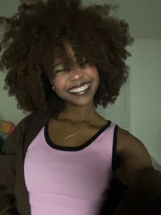 4b Afro Short, Colours For Dark Skin Tone, 4a Natural Hair Short, This User Is Delulu, Black Asian Mixed, Black Women With 4c Hair, Brown Afro, Afro Black Women, Cute Afro