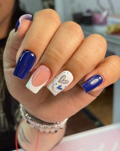 Beginner Nail Designs, Blue And White Nails, Infinity Nails, April Nails, Cute Nail Art Designs, Casual Nails, Professional Nail Art, Nail Dryer, Led Nail Lamp