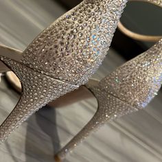 Gianvito Rossi Milano Gorgeous Champagne White Hand Embellished Crystal Studded Ankle Strap Heels! These Are Over 4" Heels. $495 Gianvito Rossi ~ Made In Italy Eu 41 Chic Ankle-high Rhinestone Heels, Fitted Ankle-high Rhinestone Heels, Chic Crystal-embellished Heels, Gianvito Rossi Bijoux Heels, Chic Crystal-embellished Evening Heels, Gianvito Rossi Heels, Rossi Shoes, Size 11 Heels, White Hand