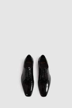 Find REISS Mead Patent Leather Lace-up Shoes on Editorialist. The Mead lace-up shoes are a formal style crafted from black patent leather with a high-shine finish and a leather insole. Patent leather construction Lace-up style