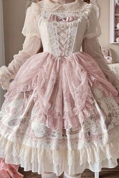 Kawaii Prom Dress, Types Of Outfits Style, Casual Princess Outfits, Cute Pink Dresses, Kawaii Clothes Outfits, Pink Frilly Dress, Cute Lace Dresses, Japanese Lolita Fashion, Style Types