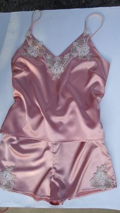 Satin Pyjama Sets,wedding Lingerie,pink Lingerie,bridal Lingerie, Pyjama Set - Etsy Elegant Fitted Sleepwear For Pajama Party, Feminine Sleeveless Sleep Sets, Fitted Satin Set For Wedding Night, Pink Satin Loungewear Sets, Elegant Pink Loungewear Set, Elegant Sleep Sets With Camisole, Elegant Camisole Sleep Sets, Elegant Fitted Sleep Sets, Fitted Satin Night Sets