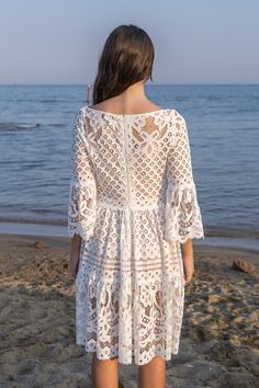 Short White Boho Dress, Dress Beach Wedding Guest, White Mini Lace Dress, White Hippie Dress, Boho Wedding Dress Short, Wedding Mini Dress, Lace Dress Mini, Knee Length Lace Dress, Lace Dress White