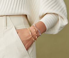 A single 18K rose gold spiral strand, carefully created with the exclusive coil technique. With its sophisticated design, this bracelet is perfect either worn on its own or matched with the other Marco Bicego jewels. Marco Bicego Bracelet, Supreme Collection, White Gold Bangle, Gold Snake Chain, 18k Gold Bracelet, Twisted Bracelet, Marco Bicego, Yellow Gold Bangle, Snake Chain Bracelets