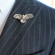 Eagle Lapel Pin Brooch Unique design by Handmade. Made by ✋🤚 with ❤️ at our studio.  This is wonderful gift for your loved ones.  It will show your jackets as chic and you will like to use with all your jackets and suits. Color: Silver and Gold Material: Plated Brass Elegant Silver Lapel Pin For Groom, Elegant Business Lapel Pin Brooch, Silver Brooch Lapel Pin For Groom, Elegant Silver Pins For Business, Pin Jacket, Men's Brooch, Collar Pin, Brooch Men, Jacket Pins