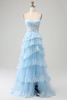 Formal Tulle Ball Gown, Evening Gala Organza Gown, Tulle Evening Dress With Fitted Bodice For Banquet, Banquet Evening Dress With Fitted Bodice And Tulle, Sweetheart Neckline Organza Gown For Banquet, Banquet Evening Dress With Fitted Bodice, Organza Gown With Sweetheart Neckline For Banquet, Tulle Gown With Sweep Train For Banquet, Organza Ball Gown For Prom Season