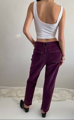 Vintage 90s bill blass softest wide wale corduroy jeans.  featuring soft stretchy favorite faded corduroy in garnet/plum with high rise and fade line near hem.    90s bill blass jeans stretch 98% cotton 2% spandex tag size 10.    model is 5'10 size 2/4    waist 30-32  rise 13  hips 43-46  inseam 29  flat at thigh 12 at ankle 7    sh 105 Bill Blass Jeans, Wide Wale Corduroy, Corduroy Jeans, Bill Blass, Black Crane, Vintage Studio, Blue Flats, Engineered Garments, Vintage Colors