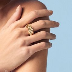 The Crescendo Ring is created with 18k yellow gold and champagne diamonds. All of FerrariFirenze’s jewellery is handmade in Tuscany, Italy. Paper Bracelet, Yellow Gold Diamond Ring, Gold G, Gold Champagne, Piano Keys, Gold Diamond Ring, Beautiful Dream, Beautiful Curves, Tuscany Italy