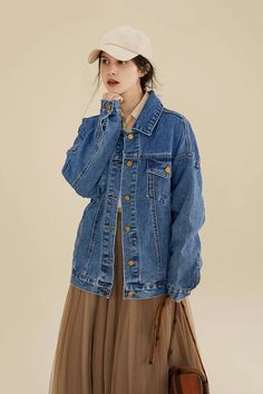 Oversized Long Denim Jacket Fibflx Oversized Jean Jacket Outfit, Oversized Denim Jacket Outfit, Long Denim Jacket, Jean Jacket Outfits, Denim Jacket Outfit, Oversized Jean Jacket, Outfit Korean, Oversized Jeans, Elevated Style