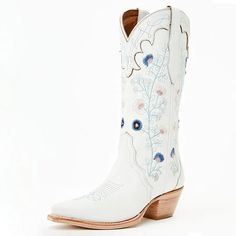 Plus size women chelsea boot, thigh high boots and knee high boots Cowboy Boots For Women, The Wild West, Into The Wild, White Heels, Boots For Women, Chelsea Boot, Cowgirl Boots, Chunky Heel, Thigh High