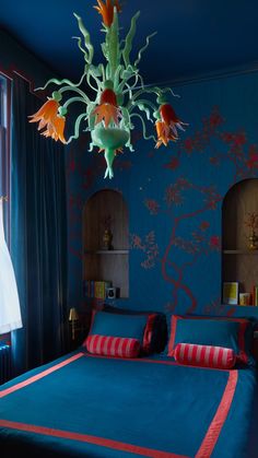 The fashion designer's London apartment is a “Wes Anderson–meets–Oscar Wilde fantasyland.” Photo by Miguel Flores-Vianna, Styled by Joan Hecktermann Harris Reed, Antique Mirror Wall, London Flat, London Apartment, Murano Glass Chandelier, Marble Floor, Reception Rooms, Architectural Digest, Interior Inspo