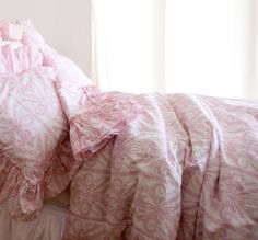 NEW! Victoria Toile Bedding - Ballet Pink - Linen Salvage Et Cie Wallpaper Stripe, Toile Bedding, Floral Print Bedding, Pink Duvet, White Sheet, Striped Duvet, Dorm Room Inspiration, Full Duvet Cover, Romantic Bedroom