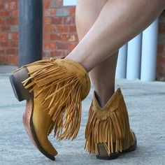 Type : Boots
Style: Bohemia/luxury
Qty : 1 pair
Material: PU
Size: 34-48
Occasions: casual/party/beach/vacation Summer Western Closed Toe Boots, Western Summer Boots With Fringe, Western Fringe Boots For Summer, Casual Pointed Toe Summer Boots, Summer Bohemian Boots With Pointed Toe, Trendy Spring Boots With Tassels, Casual Festival Boots With Pointed Toe, Trendy Tassel Boots For Spring, Casual Fringe Boots With Round Toe