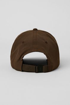 Get your head in the game in the Performance Off-Duty Hat. It’s our classic silhouette—designed with a curved brim and close fit—but done in a durable, sweat-wicking performance fabric. Plus, it’s finished with an adjustable strap and buckle for a comfortable fit on every head. Curved Visor Dad Hat For Sports Events, Classic Sports Trucker Hat With Curved Visor, Classic Trucker Hat With Curved Visor For Sports, Classic Snapback Hat With Curved Brim For Sports, Functional Six-panel Hats With Adjustable Fit, Functional Adjustable Fit Six-panel Hat, Sporty Brown Snapback Hat, Outdoor Snapback Hat With Curved Visor, Classic Sports Hat With Curved Bill