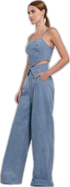 Chic High Waist Medium Wash Flare Jeans, Elegant Wide-leg Jeans With Five Pockets, Elegant Wide Leg Jeans With Five Pockets, Chic Light Wash Denim Flare Jeans, Elegant Wide Leg Relaxed Fit Jeans, Chic High Rise Jeans For Day Out, Modern Wide Leg Cropped Denim Jeans, Modern Wide Leg Denim Cropped Jeans, Modern Denim Cropped Jeans With Wide Leg