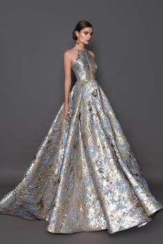 Baju Kahwin, Silver Gown, Gowns Dresses Elegant, Fashion Gowns, Ball Gown Skirt, Long Evening Gowns, فستان سهرة, Crystal Design, Couture Gowns