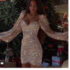 Board Panda, Hoco Dresses Long, Hoco Dresses Long Sleeve, Dama Dresses, Hoco Dresses Tight, Hoco Dresses Short, Stunning Prom Dresses, Prom Dress Inspiration, Cute Prom Dresses