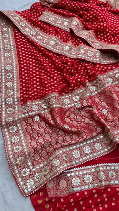 *WE  BRINGS UNIQUE AND QUALITY PRODUCTS FOR OUR CUSTOMERS* *FABRIC OF SAREE*- Pure  khaddi Georgette banarasi weaving          *Fabric of blouse_* - Pure   Khaddi Georgette            *WORK* - zari & marodi & sequins border .  Blouse stitching available with an extra cost           length: 5.50 Meters || Blouse fabric length: 1.00 Meter  ✅ Occasion: Festival Special | Indian Wedding | Engagement Ceremony | Award Ceremony and Business Functions | Partywear | Sangeet wear | Christmas Day | Haldi w Semi-stitched Traditional Wear With Border For Wedding, Bollywood Banarasi Silk Pre-draped Saree With Border, Diwali Dola Silk Pre-draped Saree With Border, Festive Banarasi Silk Pre-draped Saree With Border, Art Silk Pre-draped Saree With Pallu For Rituals, Traditional Festive Pre-draped Saree With Border, Diwali Pre-draped Saree With Dupatta For Rituals, Motif Dupatta For Rituals, Ritual Motifs Dupatta