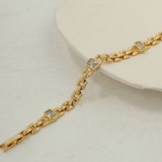 ✦ Adorn your wrist with elegance and sophistication with our 18K gold plated diamond chain bracelet. Crafted in a classic chain style, this bracelet exudes timeless charm and versatility. Featuring sparkling diamonds set in luxurious gold plating, it's the perfect accessory to elevate any outfit with a touch of glamour.----------- DETAILS ------------ Color: Gold - Size (Length): 18.8cm - Materials: Brass, 18K Gold Plated, Cubic Zirconia - SKU: QT2203 Diamond Chain Bracelet, Crystal Hoop Earrings, Nose Rings Hoop, Diamond Chain, Fashion Jewelry Earrings, Chain Jewelry, Jewellery Design, Gemstone Bracelets, Bridesmaid Jewelry