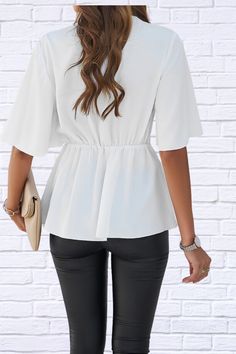 Women's White Wrap Belted V-neck Blouse Indulge in luxury fashion with our Women's White Wrap Belted V-neck Blouse. This stylish chic blouse exudes sophistication and exclusivity, perfect for any fashion-forward woman. Featuring a wrap design and belted waist, this blouse is both elegant and flattering. Elevate your wardrobe with this must-have piece. Shipping 7 To 14 Days Smart Casual Wear, Wrap Belt, Chic Blouses, V Neck Blouse, Unique Outfits, Smart Casual, Boutique Clothing, Fashion Forward, Casual Wear