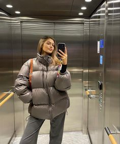 Big Puffer Jacket Outfit, Sofia Boman, Grey Puffer Coat, Clothing Winter, Coat Outfits