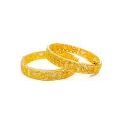 Indulge in opulence with our Decorative Floral Paisley 22k Gold Baby Bangles. This high-fashion set flaunts 20.2g of pure gold, exuding luxury. The Yellow Gold finish and intricate floral paisley design add timeless allure. With a 1.5" diameter and openable screw with hinge, they offer both elegance and practicality. PRODUCT DETAILS Gold Purity(karat): 22k Gold Weight(grams): 20.2 Item Finish: Yellow Gold Bangle Diameter: ﻿1.5" Openable: Yes, Screw w/ Hinge Number of Pieces: 2 Bangles 22k Gold Meenakari Bangle In Yellow Gold, 22k Yellow Gold Meenakari Bangle, 22k Yellow Gold Bangle With Meenakari, Traditional Filigree Bangle For Festive Occasions, Yellow Temple Jewelry With Intricate Design, Festive Filigree Bangle, Festive Yellow Gold Jewelry For Eid, Traditional Yellow Gold Bangle With Intricate Design, Yellow Filigree Jewelry For Festivals