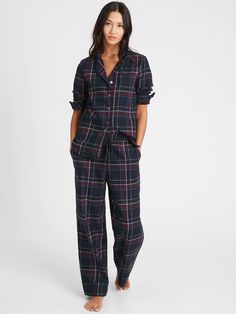 Flannel Pajama Set | Banana Republic Pajama Set Cotton, Paul Smith Menswear, Womens Flannel Pajamas, Flannel Robe, What To Wear Fall, Flannel Pajama Sets, Winter Pajamas, Plaid Pajamas, Tomboy Outfits