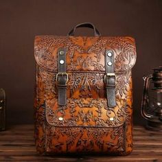 Great Shopping Retro Style Women's Brown Genuine Leather Backpack Travel Bag Embossed Handbag, Women's Bags Money Bags, Vintage Backpacks, Leather Rucksack, Women Leather Backpack, Vintage Leather Bag, Laptop Rucksack, Cool Backpacks, Mode Vintage, Bagpack