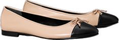 Luxury Leather Flats With Bow Detail, Luxury Spring Ballet Flats For Galas, Luxury Spring Gala Ballet Flats, Chic Evening Ballet Flats With Leather Sole, Chic Formal Ballet Flats, Elegant Evening Ballet Flats, Elegant Ballet Flats For Evening, Chic Ballet Flats For Galas, Luxury Ballet Flats With Bow