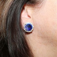 "Royal Blue Crystal Clip earrings Bridal Gold Sapphire Blue Clip Ons Electric Blue Swarovski Earrings Wedding Clear Halo,Gold,Sapphire,GE111 A sparkly pair of Clip On Earrings made with large genuine 14mm SWAROVSKI CRYSTALIZED™ ELEMENTS Surrounded by small sparkling crystals. Total diameter of the earring 3/4\" (19mm) Will add just the right hint of color. Check the additional photos to choose more colors. There are matching necklaces rings and bracelets to go with it in my shop. All items are s Earrings Wedding, Swarovski Earrings, Sapphire Blue, Sparkling Crystal, Clip Earrings, Matching Necklaces, Blue Crystals, Wedding Earrings, Bridal Earrings