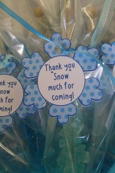 a bunch of frozen party favors with thank you for coming out on the front and back