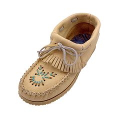 Mocassin Shoes, Native American Moccasins, Beaded Moccasins, Moccasin Shoes, Beaded Ankle, Shoe Crafts, Shoes Stand, Moccasins Shoes, Walking Shoes Women