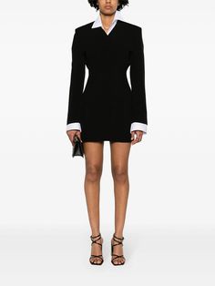 Jacquemus La Robe Cubo Blazer Minidress - Farfetch Paris Outfits, City Dress, Dolce E Gabbana, Long Sleeve Blazers, Knee Length Dresses, Blazer Dress, Wool Blazer, Blazers For Women, Autumn Winter Fashion