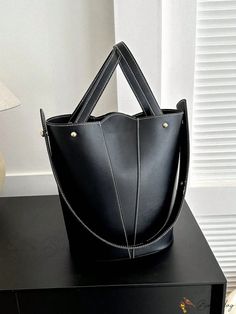 Bird in Bag - Medium Bucket Bag Trendy Black Handheld Shoulder Bag, Trendy Handheld Black Bucket Bag, Trendy Black Handheld Box Bag, Black Large Capacity Bag For Errands, Trendy Handheld Black Box Bag, Large Capacity Black Bag For Errands, Black Handheld Shoulder Bag, Black Handheld Shoulder Bag For Shopping, Trendy Black Bucket Style Shoulder Bag