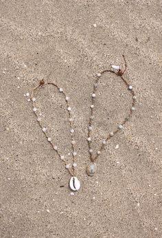 Beachcomber Cowrie Shell Necklace With Crystal Beads // - Etsy Cowrie Shell Necklace, Ocean Inspired Jewelry, Woven Necklace, Macrame Necklace, Cowrie Shell, Blue Lace Agate, Lace Agate, Shell Necklaces, Ocean Inspiration