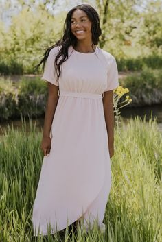 2022 Summer Fashion | ROOLEE Mennonite Dress Pattern, Mennonite Dress Ideas, Modest Maternity Dresses, Modest Dress Patterns, Mennonite Dress, Dusky Skin, Fox Cake, Ginger Models, Homemade Dress