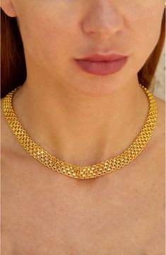 Metalmesh shapes a bold collar necklace that is plated with luxurious 18K yellow gold. 16" chain length with 3" extension Lobster clasp 18K yellow gold plated brass Imported Gold Bib Necklace As A Gift, Gold Bib Necklace With Chain For Gift, Simple Gold Necklace, Unique Gold Jewelry Designs, Classic Jewellery, Locket Design, Gold Bridal Necklace, Modern Gold Jewelry, Mesh Necklace