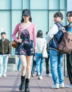 Clothing Styles, Kdrama Clothes, New Kdrama, Fairytale Dress, Mom Outfits, Outfit Of The Day